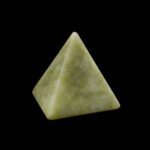Žad piramida manji #5121 (4)