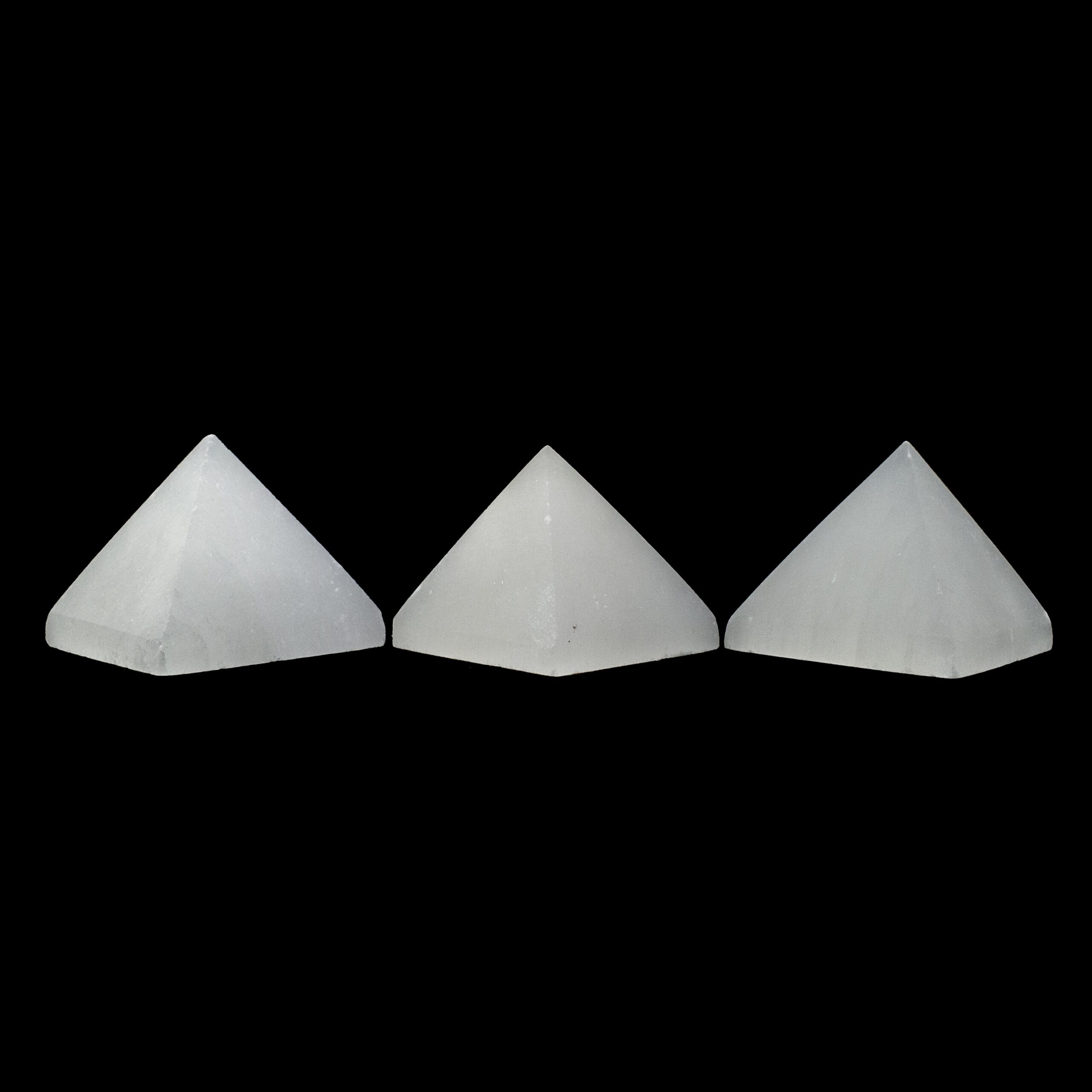 Selenit Piramida 5cm #7807P12 (4)