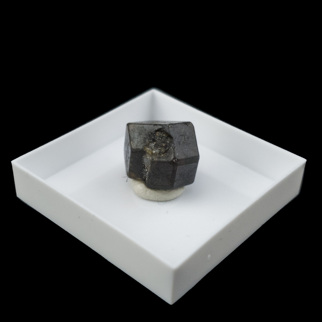 Granat u Akrilnoj Kutiji #7973B130 (17)